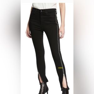 Rag & Bone black stretch denim jeans with exposed side zipper. Size 27